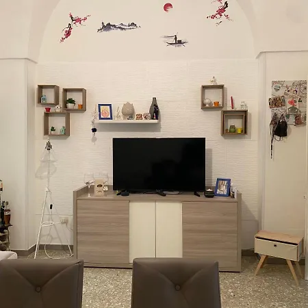 Marta's House Apartment Novoli